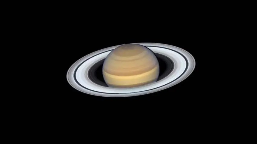 satürn