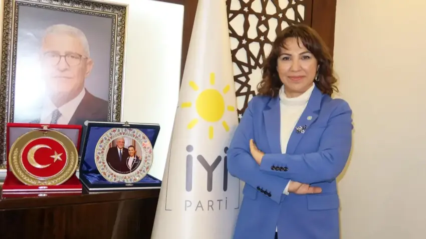 Ülkü Doğan’dan AK Parti’ye Tugay tepkisi: İzmir’in tapusu İzmirlinindir haberinin görseli
