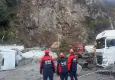 Artvin’de TIR parkında heyelan! 1 kişi yaşamını yitirdi