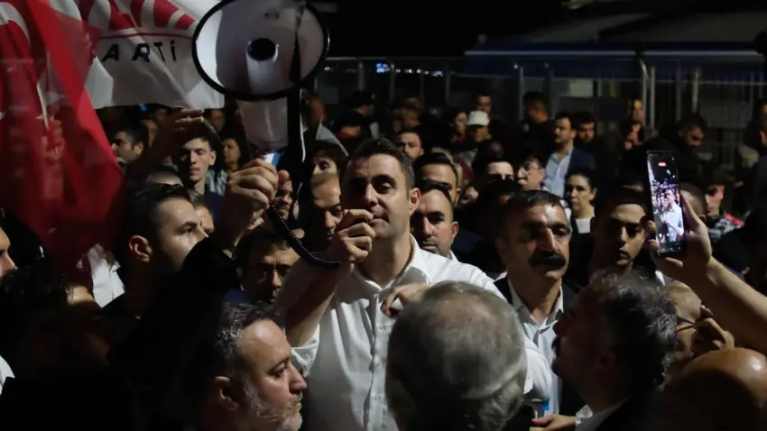 Başkan Çağatay Güç: Cemil Tugay istifa edene kadar eylemlerimiz devam edecek haberinin görseli