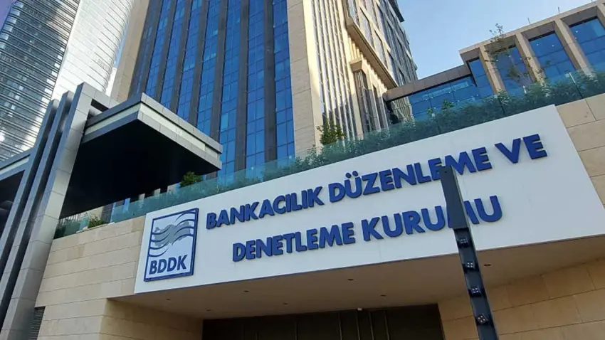 BDDK verileri açıklandı: Kredi kartı borçları 3,5 trilyonu geçerken mevduatta büyük düşüş haberinin görseli