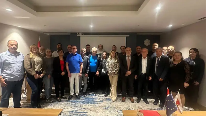İGC’den Balıkesir’de gazetecilere yapay zeka ve dijital medya eğitimi haberinin görseli