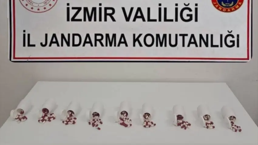 İzmir'de uyuşturucu operasyonu: 2 şüpheli tutuklandı haberinin görseli