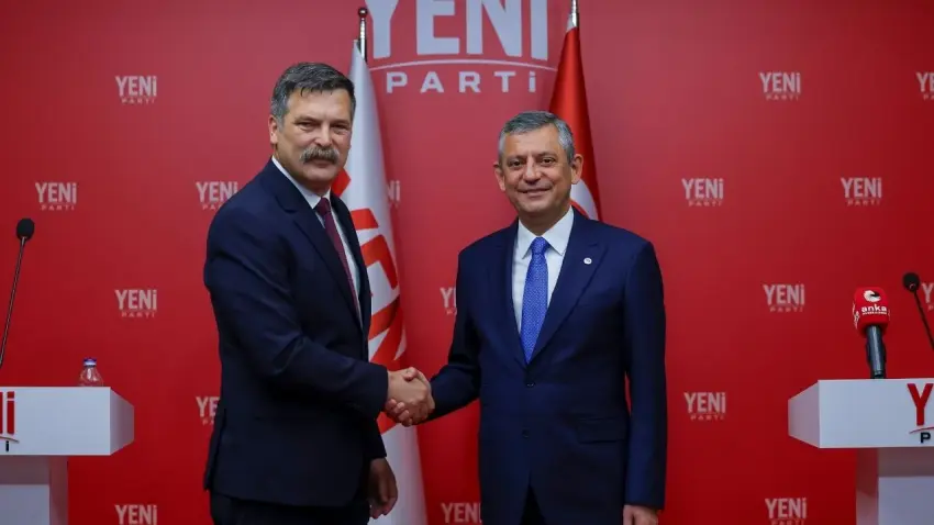 Erkan Baş, Özgür Özel