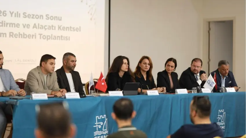 Alaçatı’nın geleceği turizmciler ve esnafla birlikte şekilleniyor haberinin görseli
