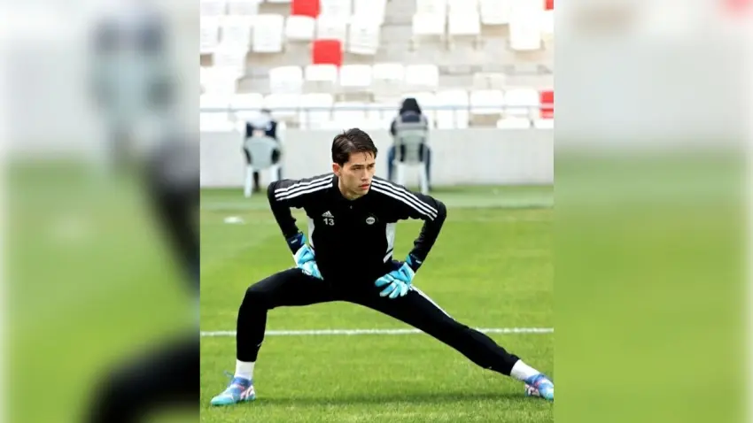 Altay’ın genç oyuncusu Ulaş Özçelik’ten güven veren performans haberinin görseli