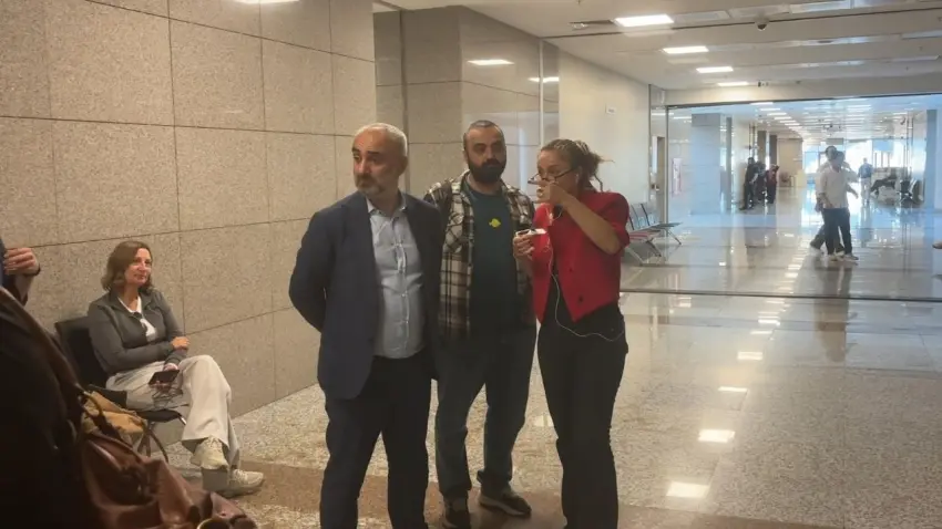 Gazeteci İsmail Saymaz, “dezenformasyon” soruşturması kapsamında ifadeye çağrıldı haberinin görseli