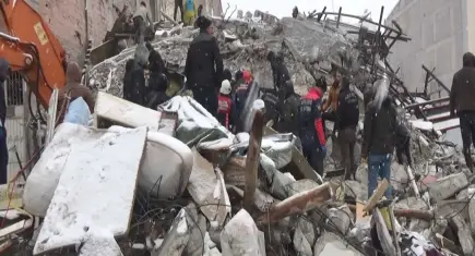 Malatya'daki deprem yıkımlarında yolsuzluk operasyonu: 26 şüpheli gözaltında