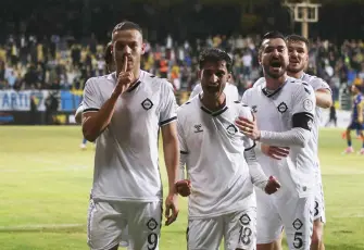 Altay deplasmanda Uşakspor karşısında galibiyet arayacak