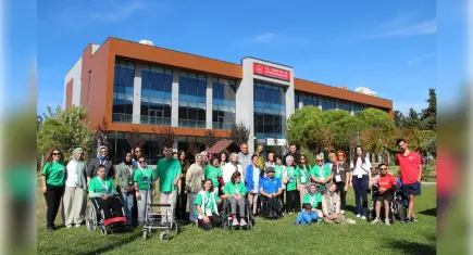 Çanakkale’de serebral palsili gençler ve aileleri için pilot kamp tamamlandı