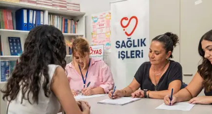 İzmir’de sağlık gönüllüsü ordusu büyüyor