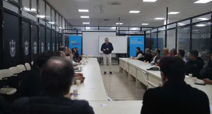 Konak’ta babalara özel destek programı başladı