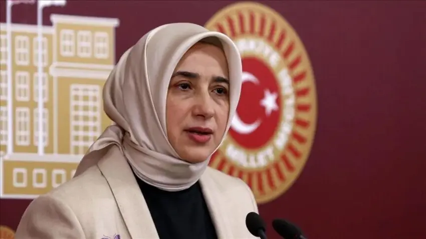 Özlem Zengin’den Özgür Özel’e sert tepki: Bu nasıl bir genel başkanlıktır? haberinin görseli