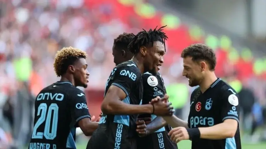 Trabzonspor’dan Samsun’da gövde gösterisi! İlk yarıda fişi çekti haberinin görseli
