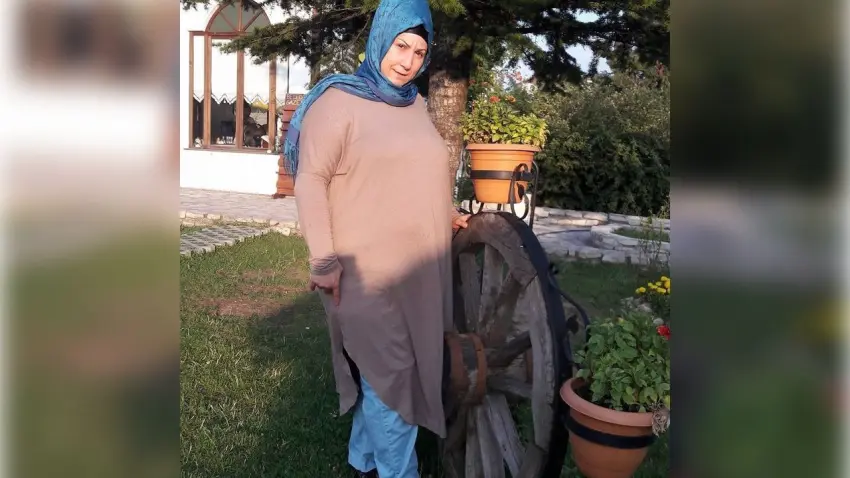 5 ay önce mide küçültme ameliyatı olmuştu: Evinde ölü bulundu haberinin görseli