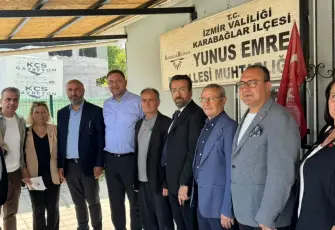 CHP’li Utku Gümrükçü’den Karabağlar ve Karşıyaka’da esnaf ve vatandaş ziyareti
