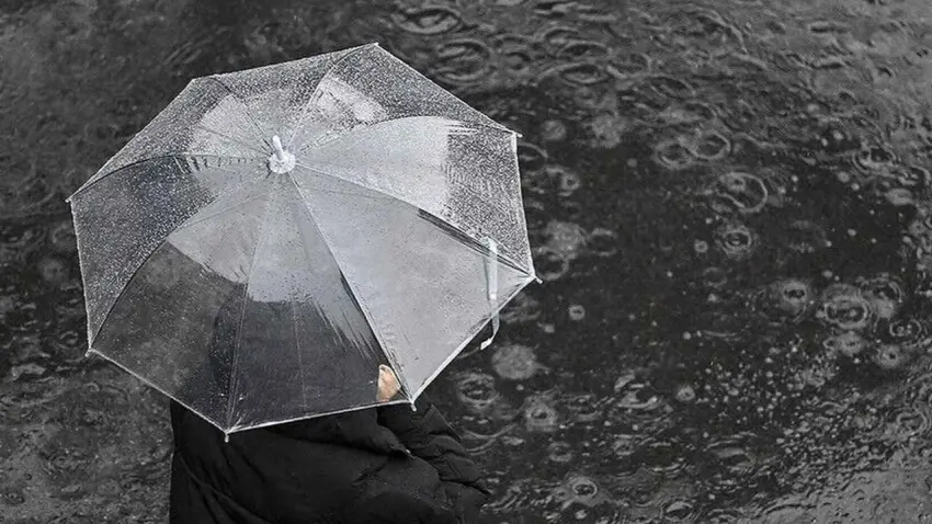 Meteoroloji'den 13 il için kuvvetli yağış uyarısı: Sel ve su baskınına dikkat haberinin görseli