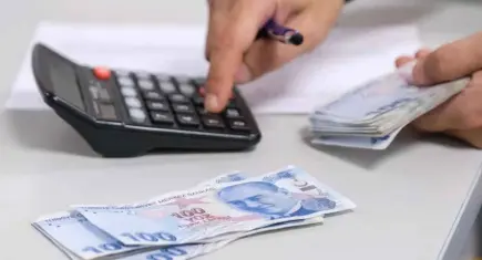 Vergi ve enflasyon 17 milyon işçinin ücretini eritti
