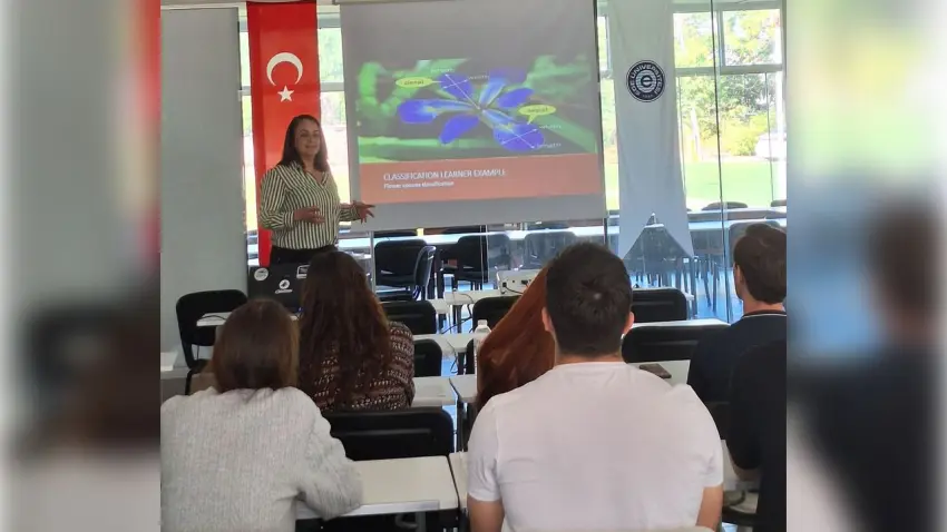 EÜ’de bilimsel araştırmalar için dijital araçlar tanıtıldı haberinin görseli