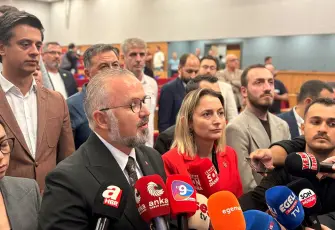 İptal edilen meclisin ardından AK Parti’den “İzmir’in sorunlarını konuşalım” çıkışı