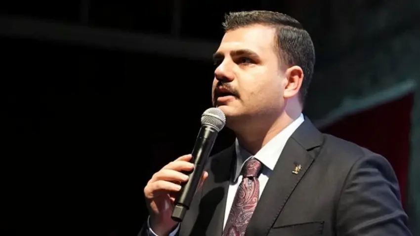 AK Parti’den Şaban Sevinç, Timur Soykan ve Zeynel Emre’ye tazminat davası haberinin görseli