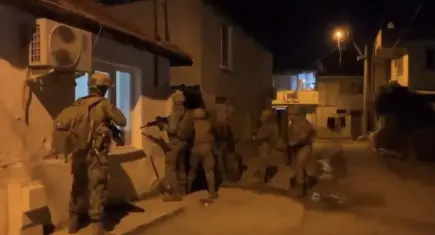 Balıkesir’de 3 ilçede dev operasyon: 20 şüpheli yakalandı