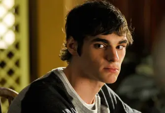 Breaking Bad’in yıldızı RJ Mitte 34 yaşında hayatını kaybetti