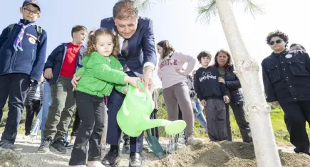 İzmir’de hafriyat sahaları doğaya yeniden kazandırılıyor