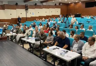 Konak'ta CHP'li meclis üyelerinden protesto