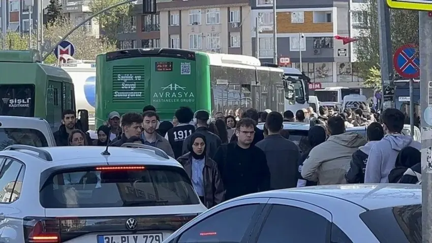 M5 Üsküdar-Sultanbeyli Metro Hattı'nda kablo patlaması haberinin görseli