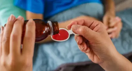 Aşırı doz ateş düşürücü 3 yaşındaki çocuğu canından etti! Çocuklarda ateş düşürücü ilaç nasıl kullanılmalı?