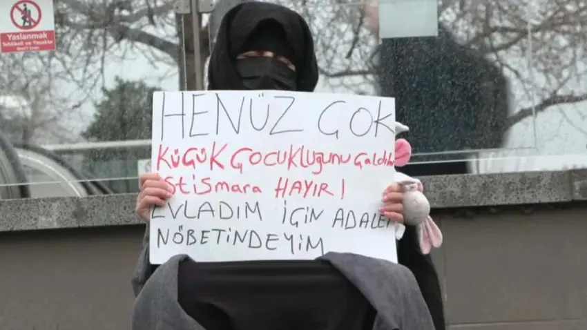 Fatmanur Çelik ve kızı Hifa İkra’nın istismar davasında karar! Sanık beraat etti haberinin görseli