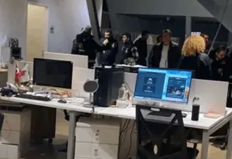 Halk TV’ye polis baskını: Yayın durduruldu, kayyım atandı! 