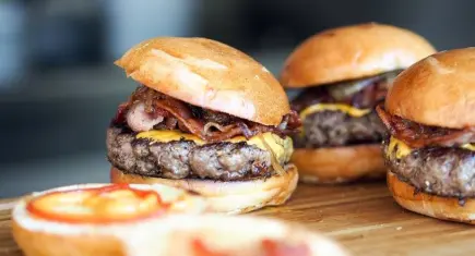 İnternetten yemek siparişi verenler dikkat! Bakanlık düğmeye bastı: Döner, hamburger ve köftede yeni dönem