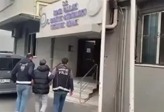 İzmir merkezli 4 ilde yasa dışı bahis operasyonunda 32 şüpheli yakalandı!