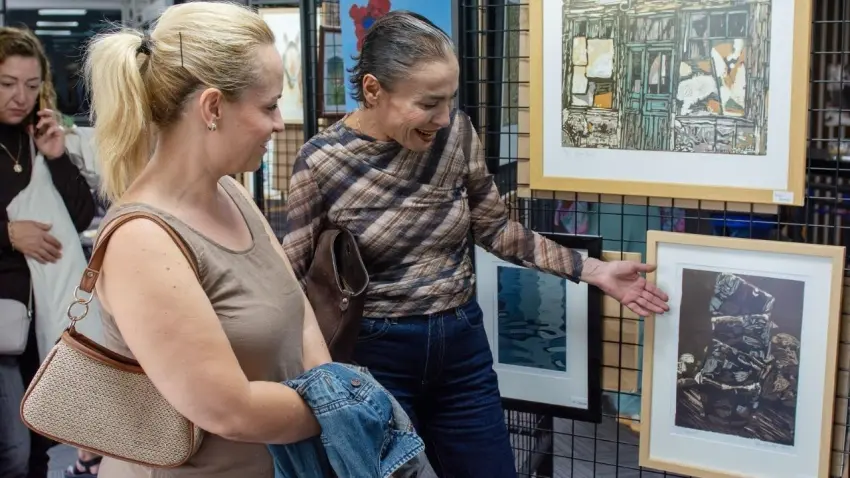 Karşıyaka’da Galeri Alt’ta yeni sezon başladı haberinin görseli
