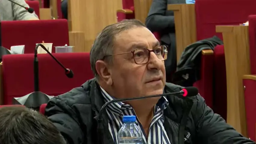 Boztepe’nin “Size ne oluyor?” çıkışı mecliste tansiyonu yükseltti haberinin görseli