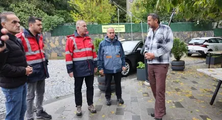 İstanbul’daki sağanak sonrası Sultangazi’de yoğun mesai