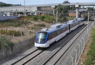 İZBAN’da 90 dakika geri döndü