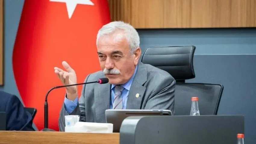 İzmir Büyükşehir’de Başkan vekili Altan İnanç oldu haberinin görseli