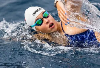 Milli Yüzücü Eda Savcıgil Molokai Kanalı’nı geçen en genç Türk Sporcu oldu!