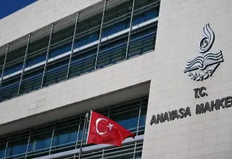 AYM'den 15 siyasi parti için suç duyurusu kararı