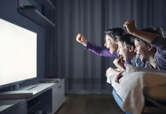 Bu akşam ekranlarda hangi yapımlar var? 16 Ekim 2026 Cuma TV rehberi
