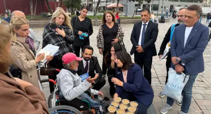 DEVA Partisi heyetinden İzmir’de dernek ve muhtarlık ziyaretleri