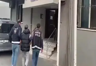 İzmir merkezli yasa dışı bahis operasyonunda 27 şüpheli tutuklandı