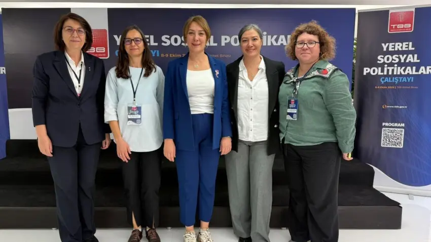 İzmir’in katılımcı yönetim modeli Türkiye’ye örnek gösterildi - Fotoğraf 1