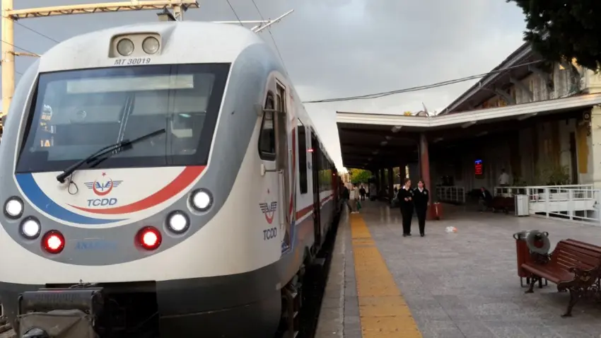 Ücretsiz tren biletinde yeni dönem: Kimlik yeterli olacak! - Fotoğraf 3
