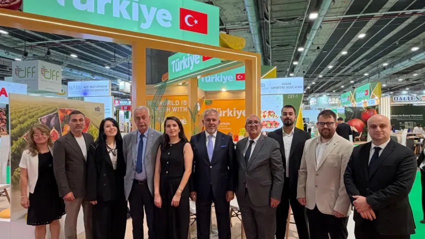 Türk yaş meyve sebzesi Madrid’deki fuarda tanıtıldı - Fotoğraf 1