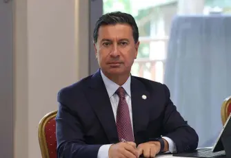 Muğla Büyükşehir Belediye Başkanı Ahmet Aras CHP’den istifa ettiğini açıkladı