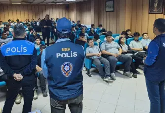 Ödemiş’te öğrencilere siber zorbalık ve güvenli internet eğitimi